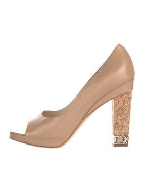 Chanel Interlocking CC Logo Leather Pumps